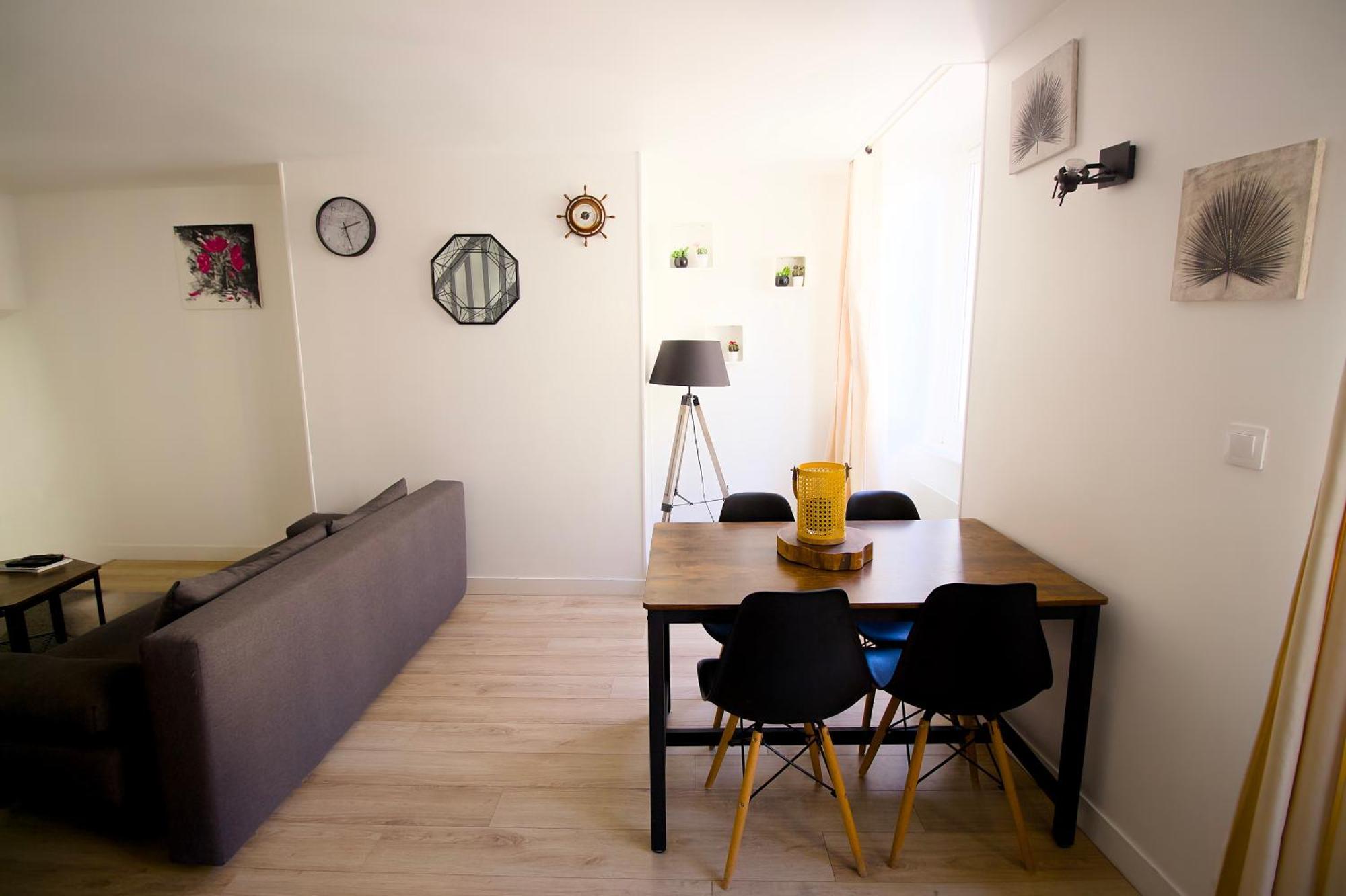 Triplex Lumineux A Cherbourg, Hyper Centre, 2 Pas Du Port & Vie Nocturne, Intendance Luxury Host Eksteriør billede