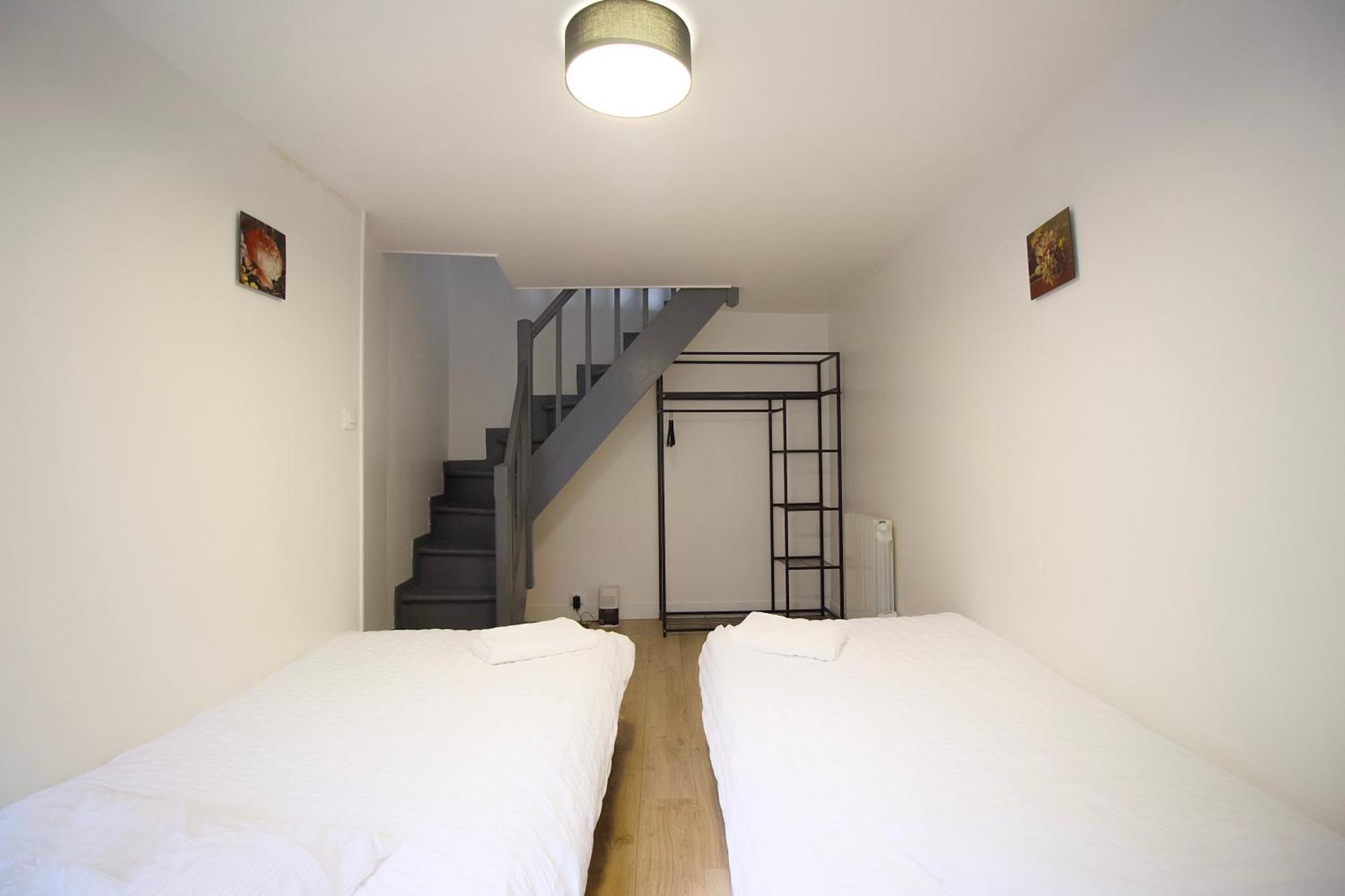 Triplex Lumineux A Cherbourg, Hyper Centre, 2 Pas Du Port & Vie Nocturne, Intendance Luxury Host Eksteriør billede
